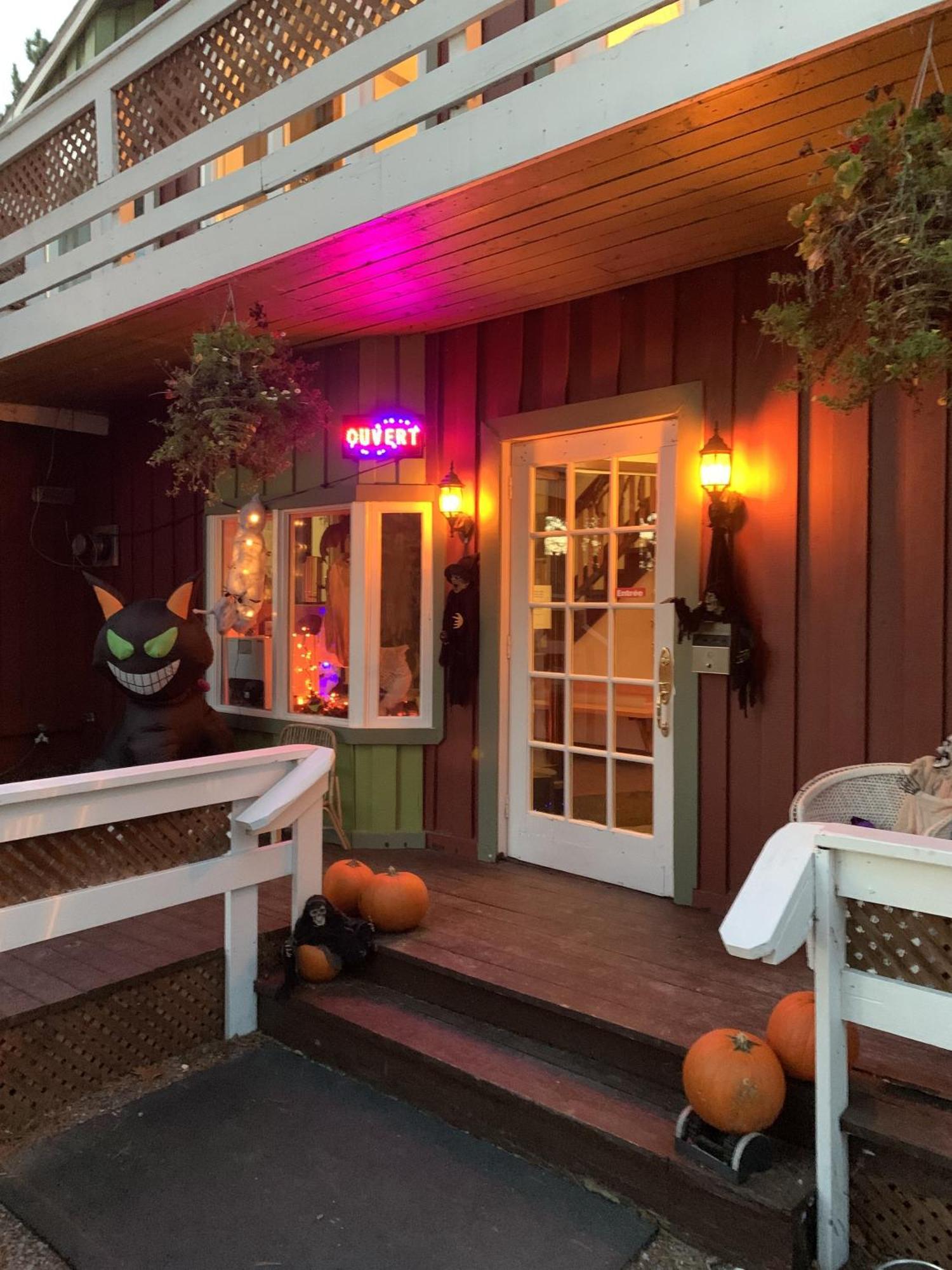 Auberge De Ferme-Neuve Lac-Saint-Paul Buitenkant foto